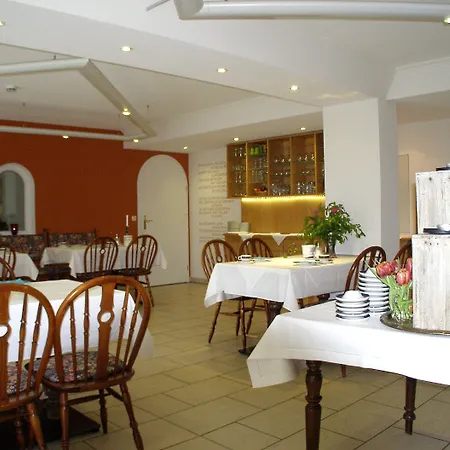 Haus Katharina B&b, Therme Und Kurpark 4*