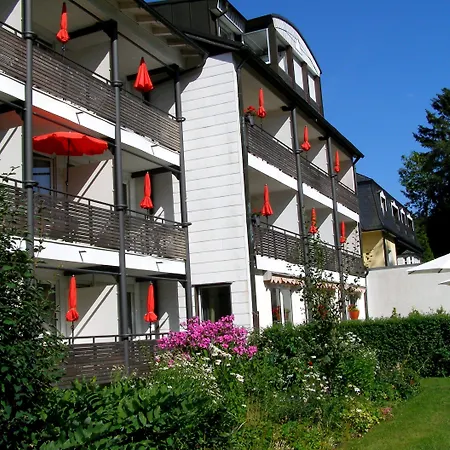 Haus Katharina B&b, Therme Und Kurpark 招待所