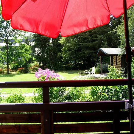 Haus Katharina B&b, Therme Und Kurpark 招待所