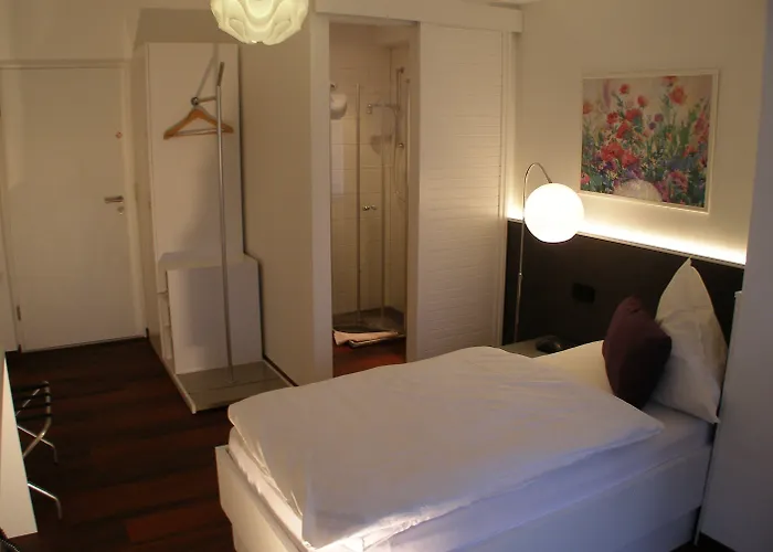 Haus Katharina B&b, Therme Und Kurpark Casa de hóspedes Bad Steben