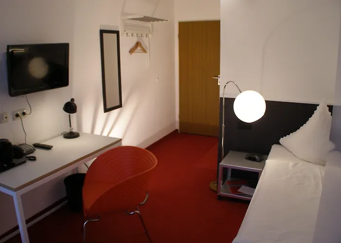 Haus Katharina B&b, Therme Und Kurpark Casa de hóspedes