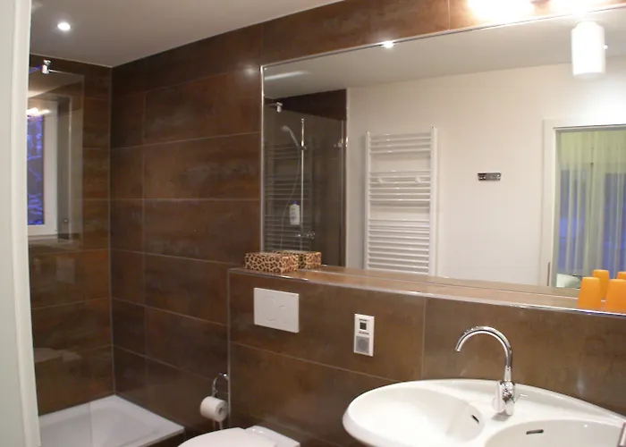 Haus Katharina B&b, Therme Und Kurpark Bad Steben