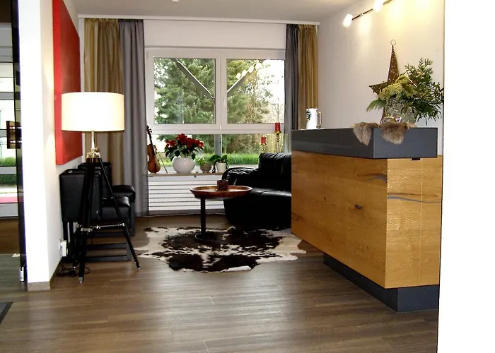 Haus Katharina B&b, Therme Und Kurpark Casa de hóspedes Bad Steben