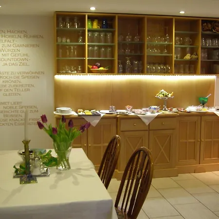 Haus Katharina B&b, Therme Und Kurpark Bad Steben